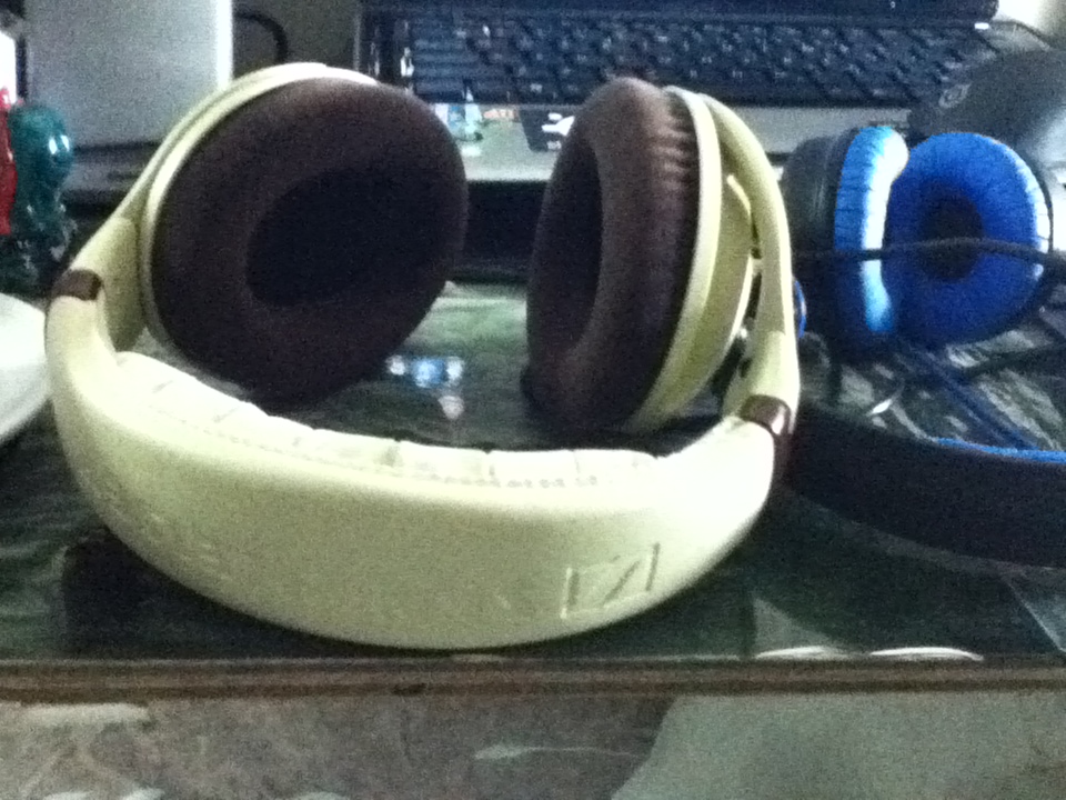 �ӵ羺װ����  HiFiװ��