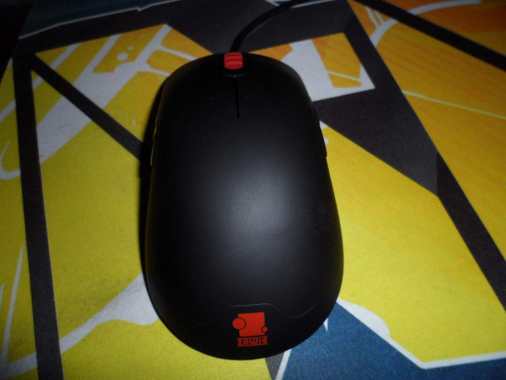 ����ZOWIE ��Ϸ�������ʣ����ڽ��ף�
