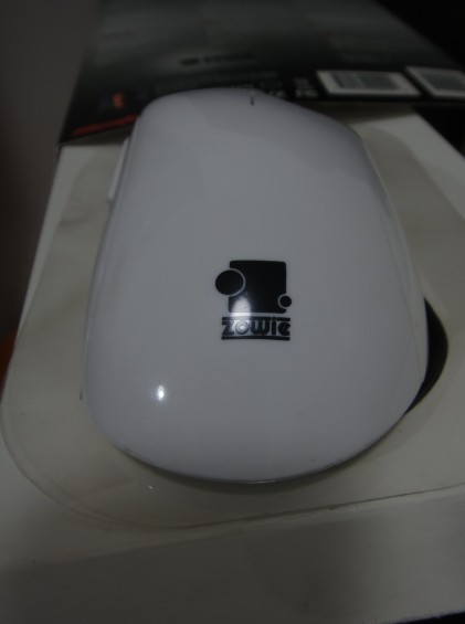 �����ۡ�    ��ɫEC1