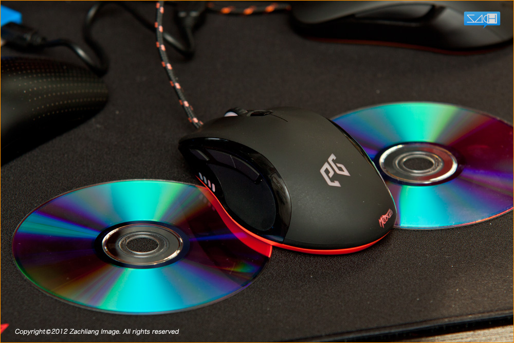 [EG]��ɫװ��������ɯ�����ӡ�����EpicGear EG Meduza Gaming Mouse