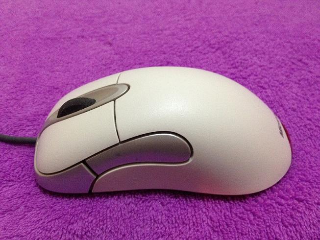 ��ɫ5HV2+V1����+��ɫIO1.1+QCK 6MM��  �������˳�硣ֻҪ600�顣