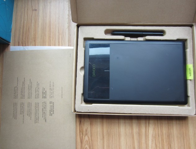 [�ɶ��؅^]����bamboo ctl470