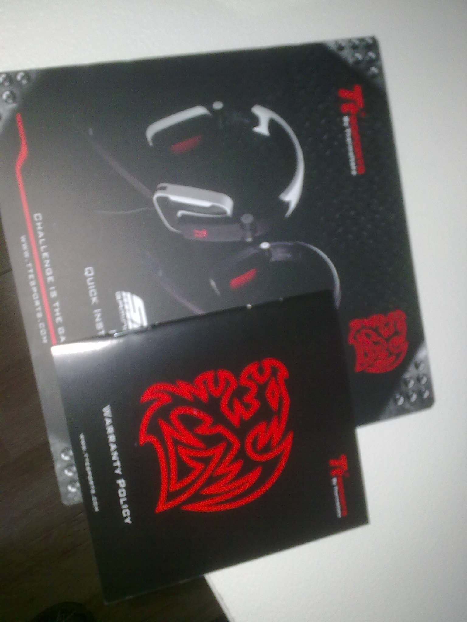 Tt eSPORTS SHOCK(����) �羺ר��ͷ��ʽ����(��)