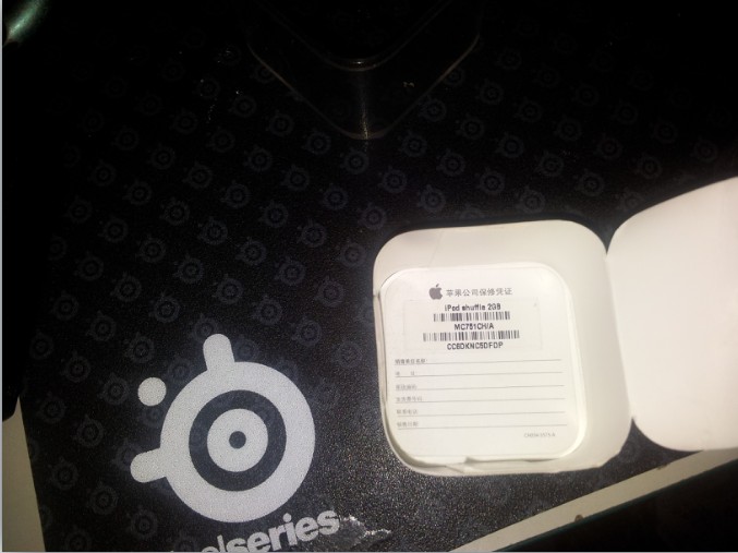 ����Shuffle4����ɫ2GB