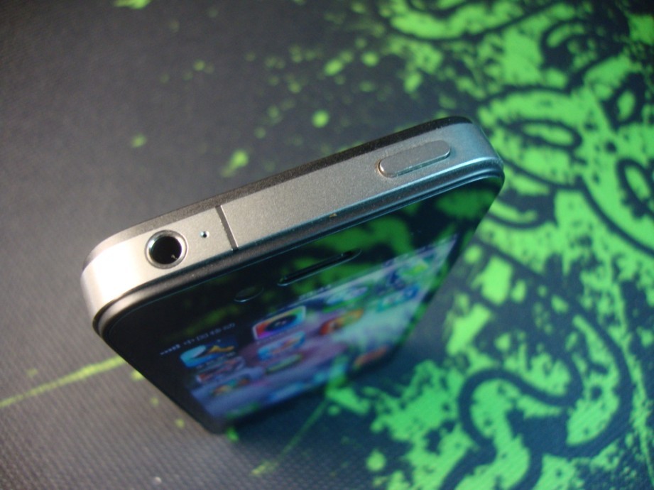 iphone 4 32G 2011��10�¼��� 3700Ԫ