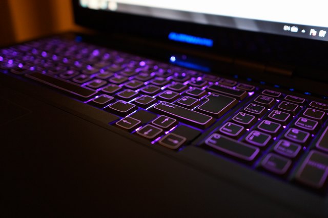 alienware m17x+imac 27in-ch���ǿ�����輰����Ӱ�����飬��ǿ28p�������