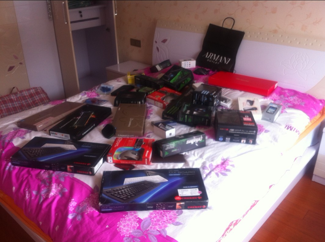 �Ա�����������