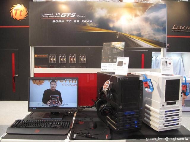 �����¡���Խ��������Ʒ�� - Thermaltake��Tt eSPORTS��LUXA2  ���h�Z�� CeBIT 2012