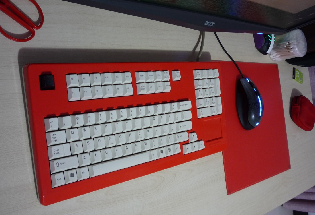 �ٸ��£�KINZU���HP VOODOO DNA���������һ�����ˣ��̲�ס��������ɧ���ٺ�
