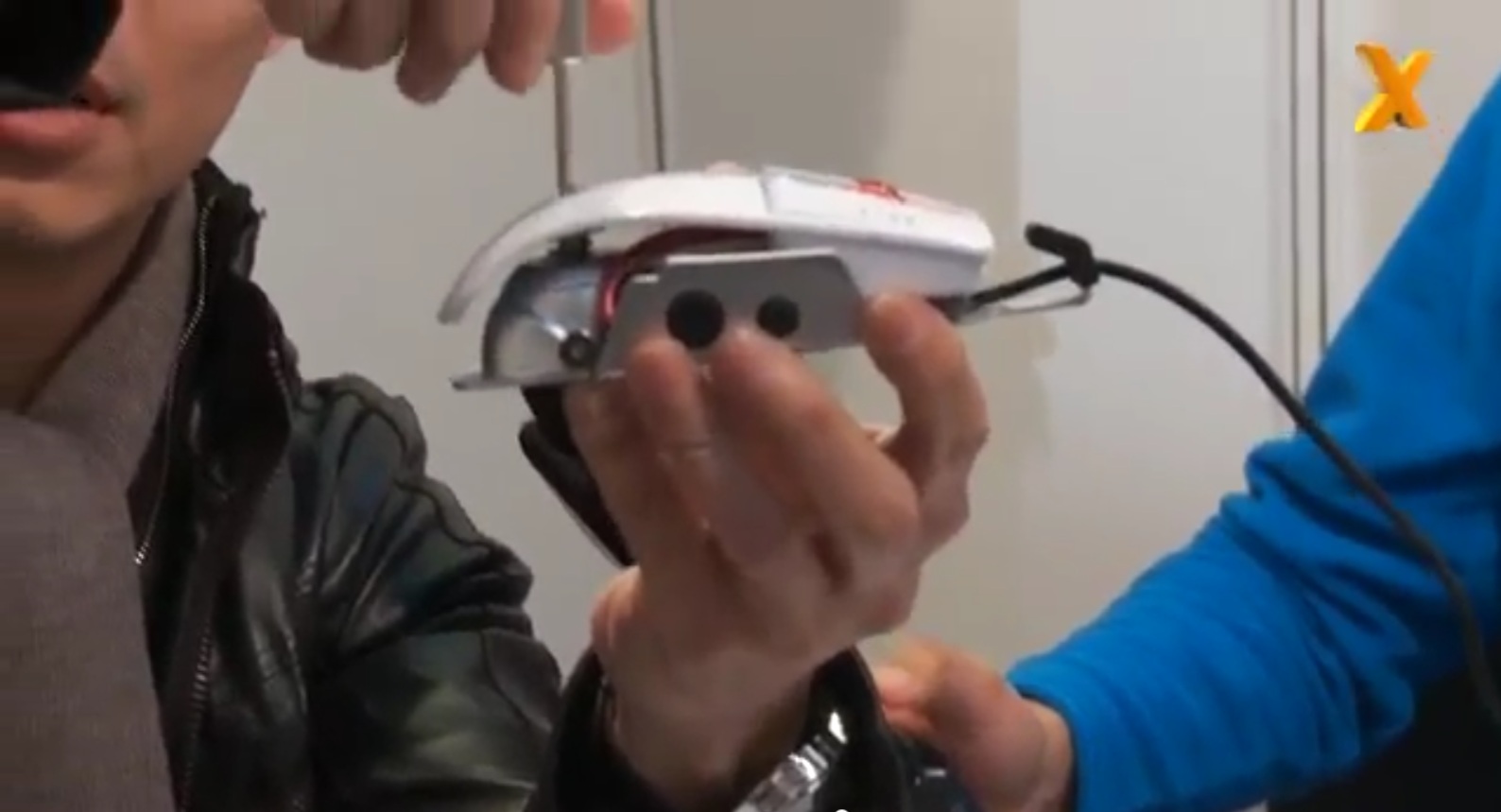[CeBIT 2012] TT Level 10 M Mouse �r�񹫲���������ʾ