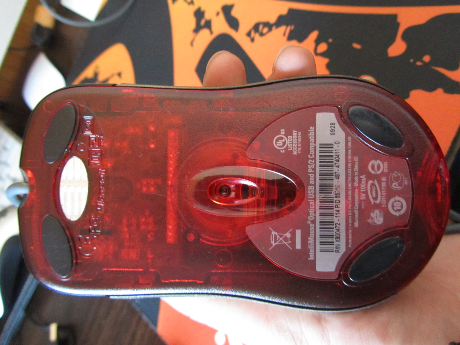 ������ZOWIE io 1.1 ���Ľ� 8�� 240Ԫ�� �����Ķ��ﶥ��