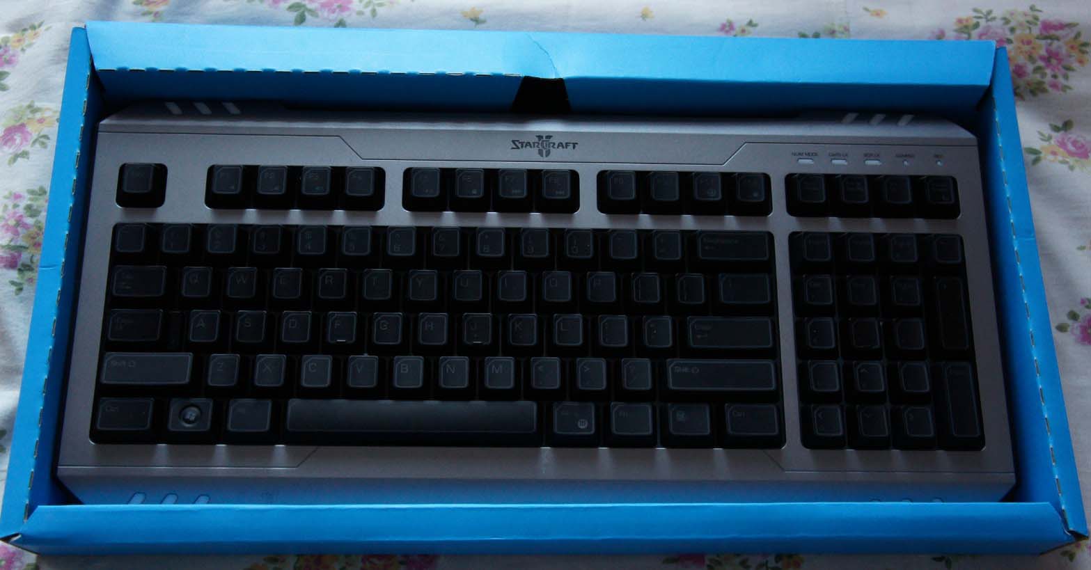 ���ۻ���ȫ�µ�g9x��razerϵ�� �ڸ����� �Ǽ�2