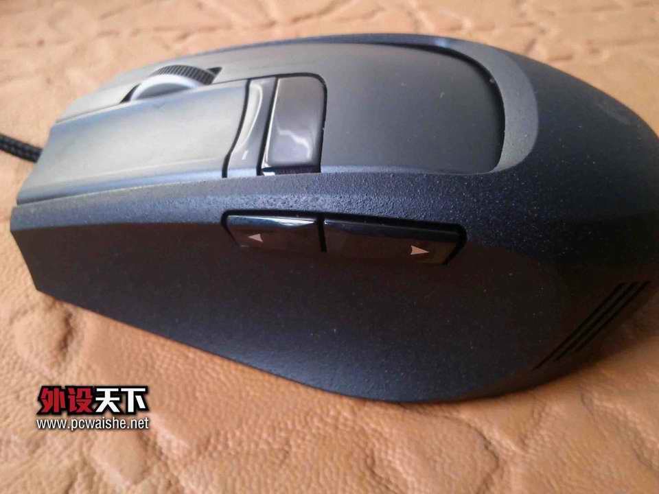 4Ļ     衷---è