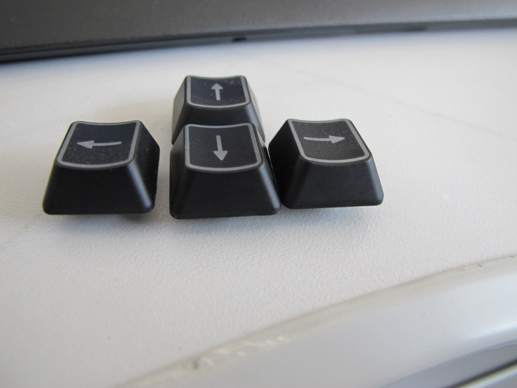 [7P] ������Alienware TactX�ӵ������Ա�