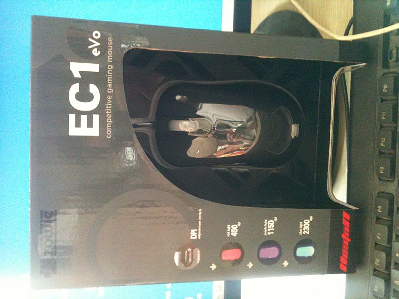 ZOWIE EVO����