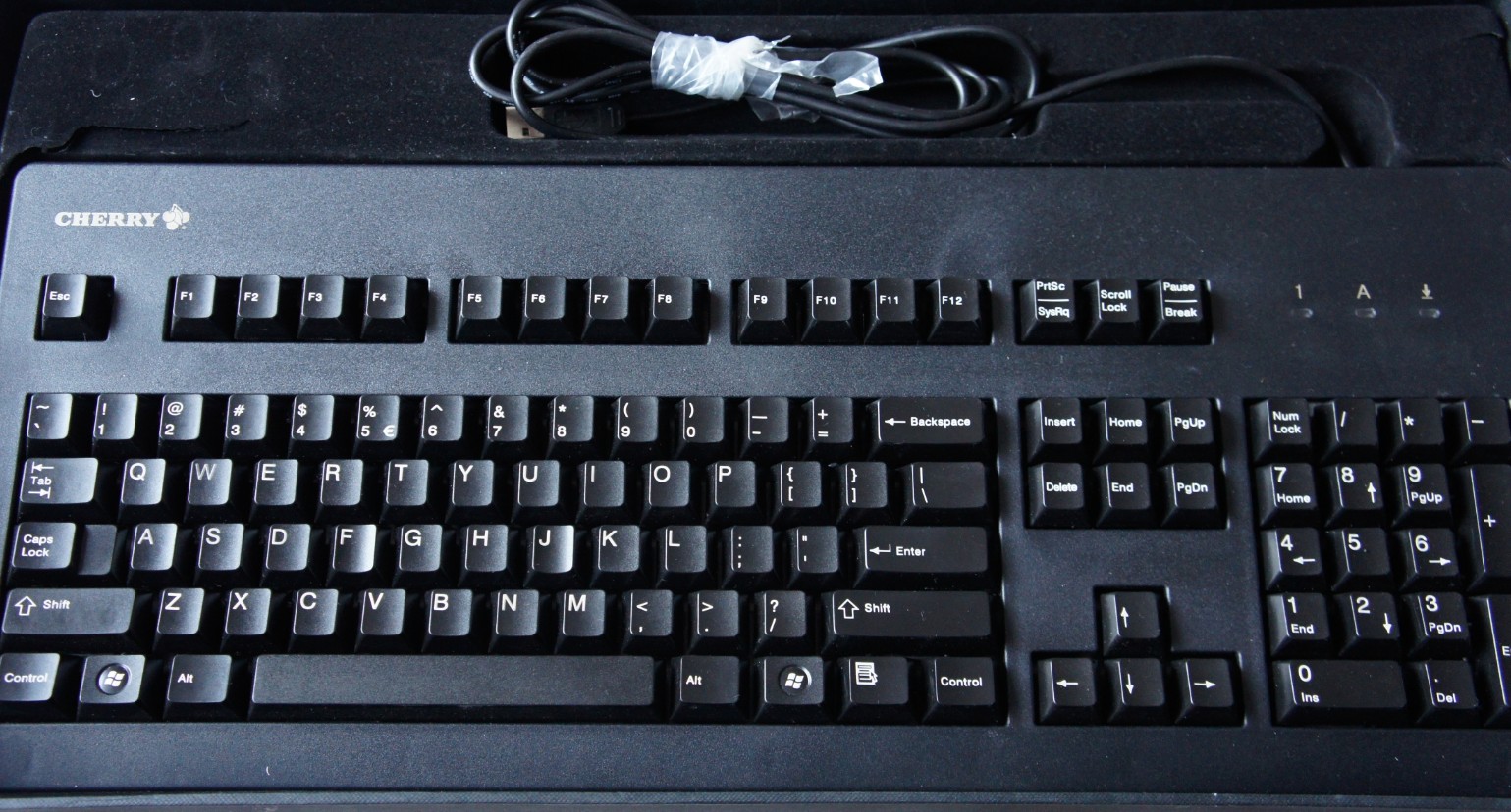 �������鲻�����ٳ�������Ʒ��razer ӣ��