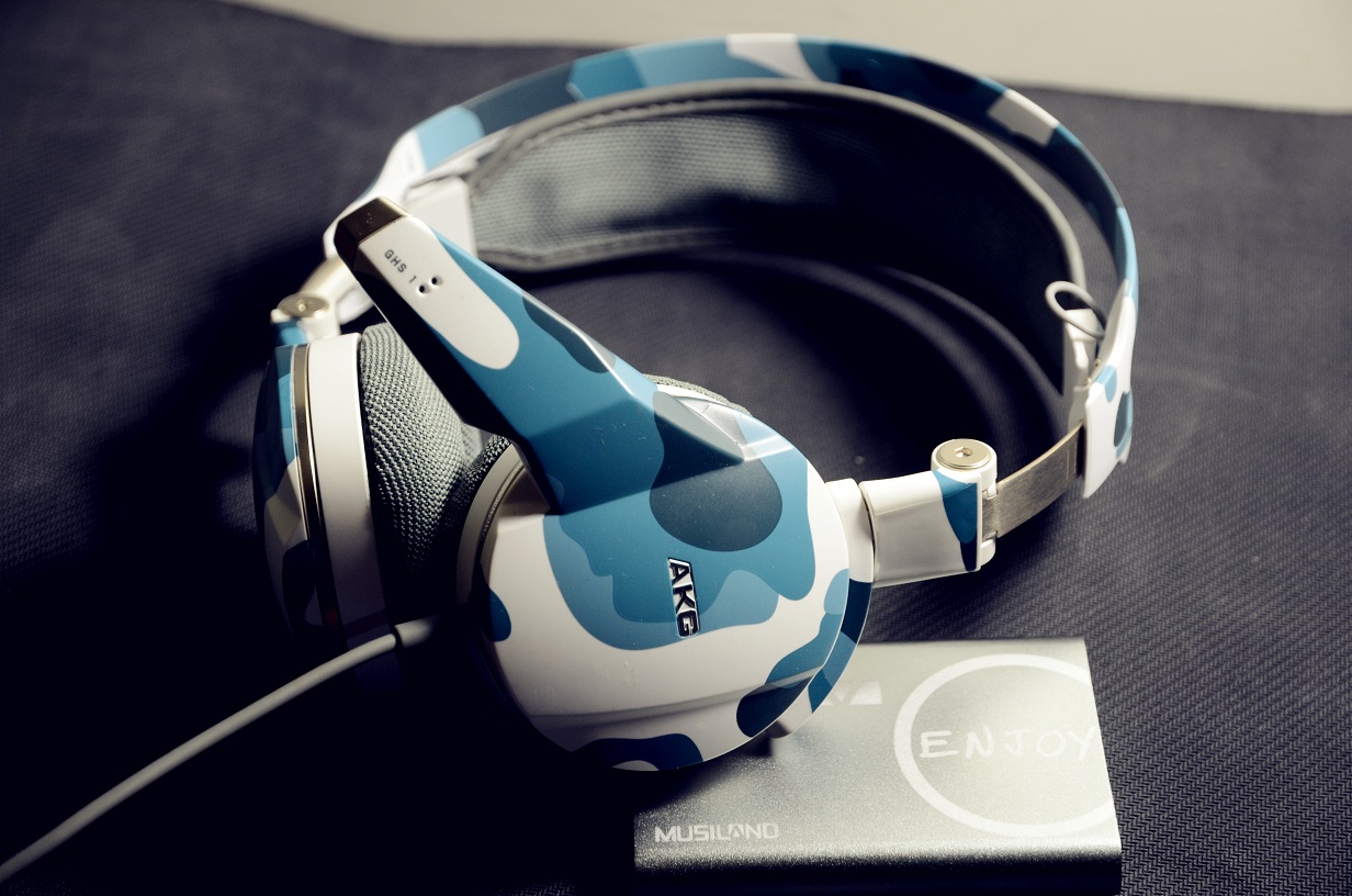 ��4�����Ļ�����դ��Բʡ���AKG GHS1��Ϸ�������⡾¶ˮ�ڶ�����