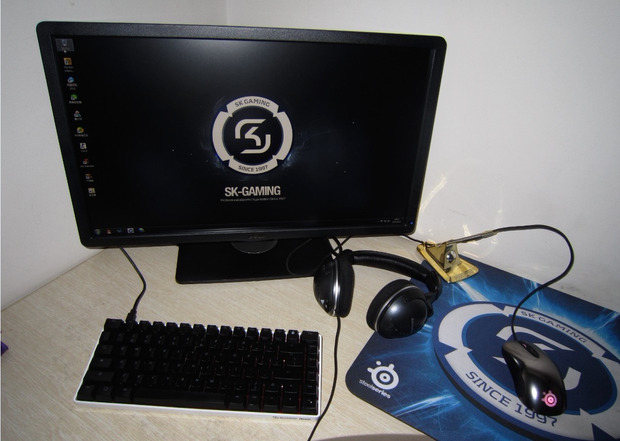 ʾ     DELL  U2312HM   