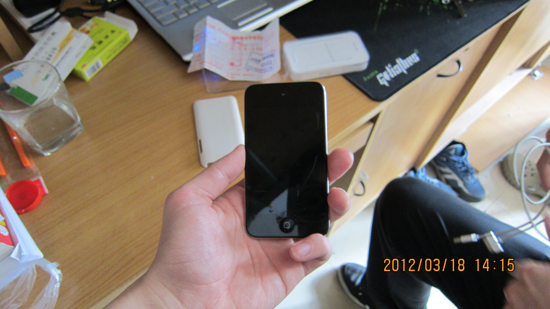 ���ۣ�������touch4 8G 8���� 550 G400