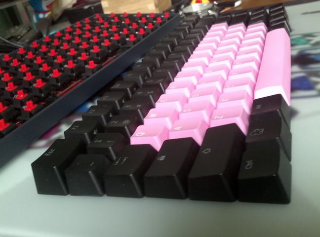 �������£����ҵ�RACE������ң������ֽ���һ���£����·��ְ���