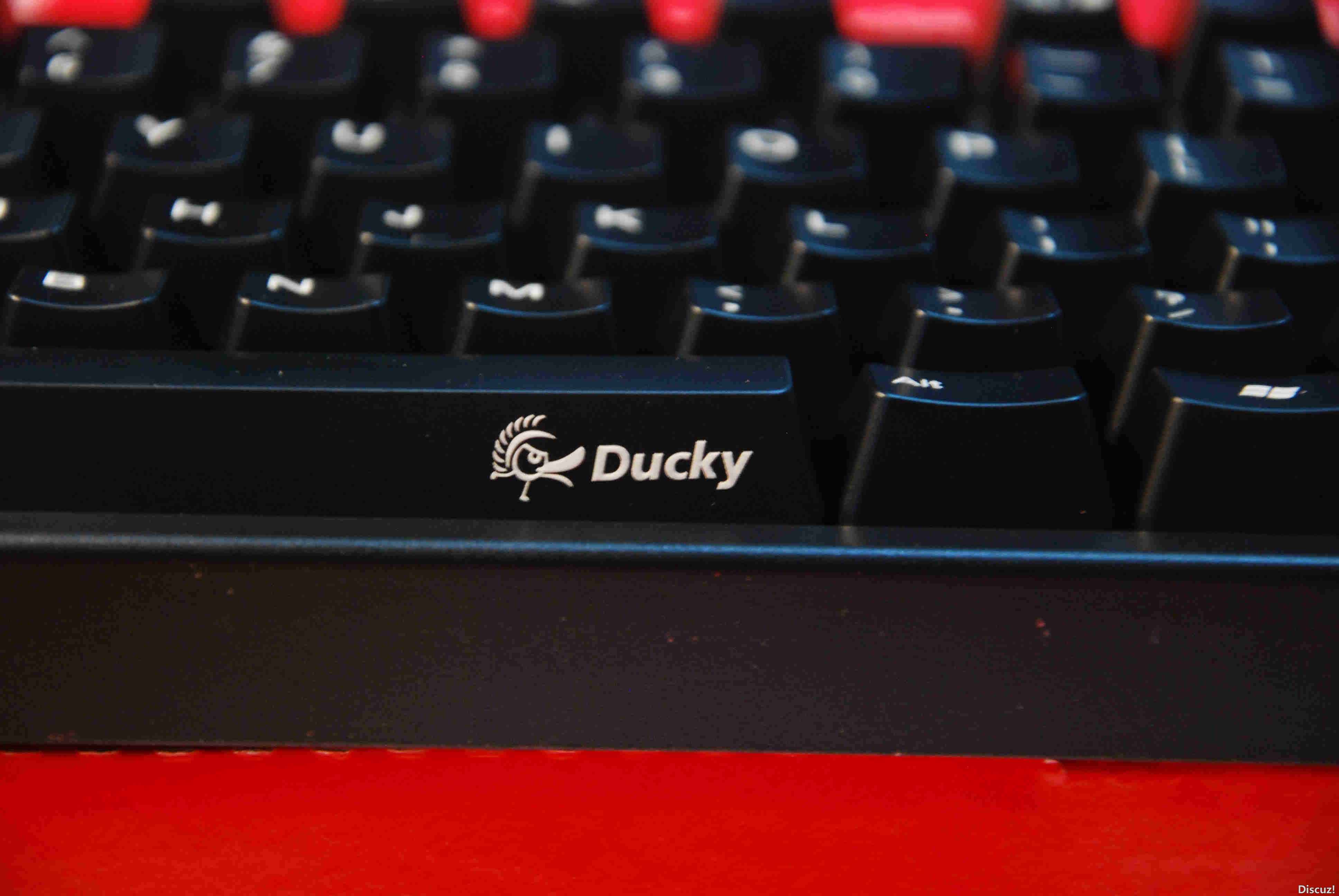 ���������ϵ�3�Ѽ��̣�Filco��Duck��PLU��Duck�ŵ��ֵ�9008g2��