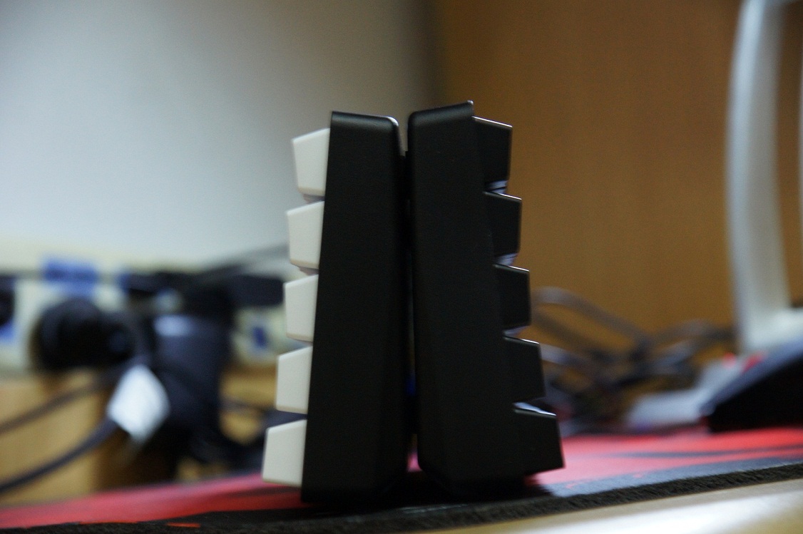 ¼ԼKBT MINI 60% PUREʹּǣPOKERԱȣ