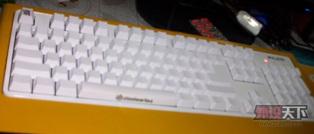 ���Բ� 104 �� ��ɫ7G���� MYM����