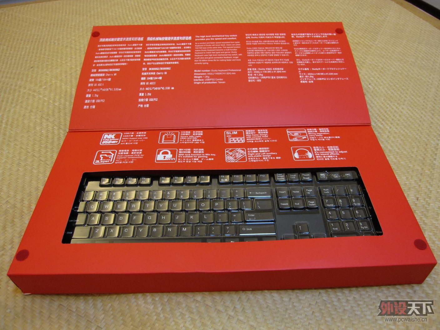 ��˿��ducky 9008 g2���ֿ�������һ·�������ĵá�������Ƭ�����������롣����_��