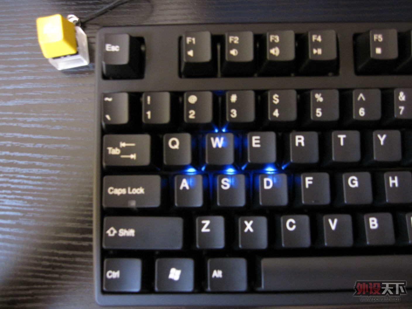 ��˿��ducky 9008 g2���ֿ�������һ·�������ĵá�������Ƭ�����������롣����_��