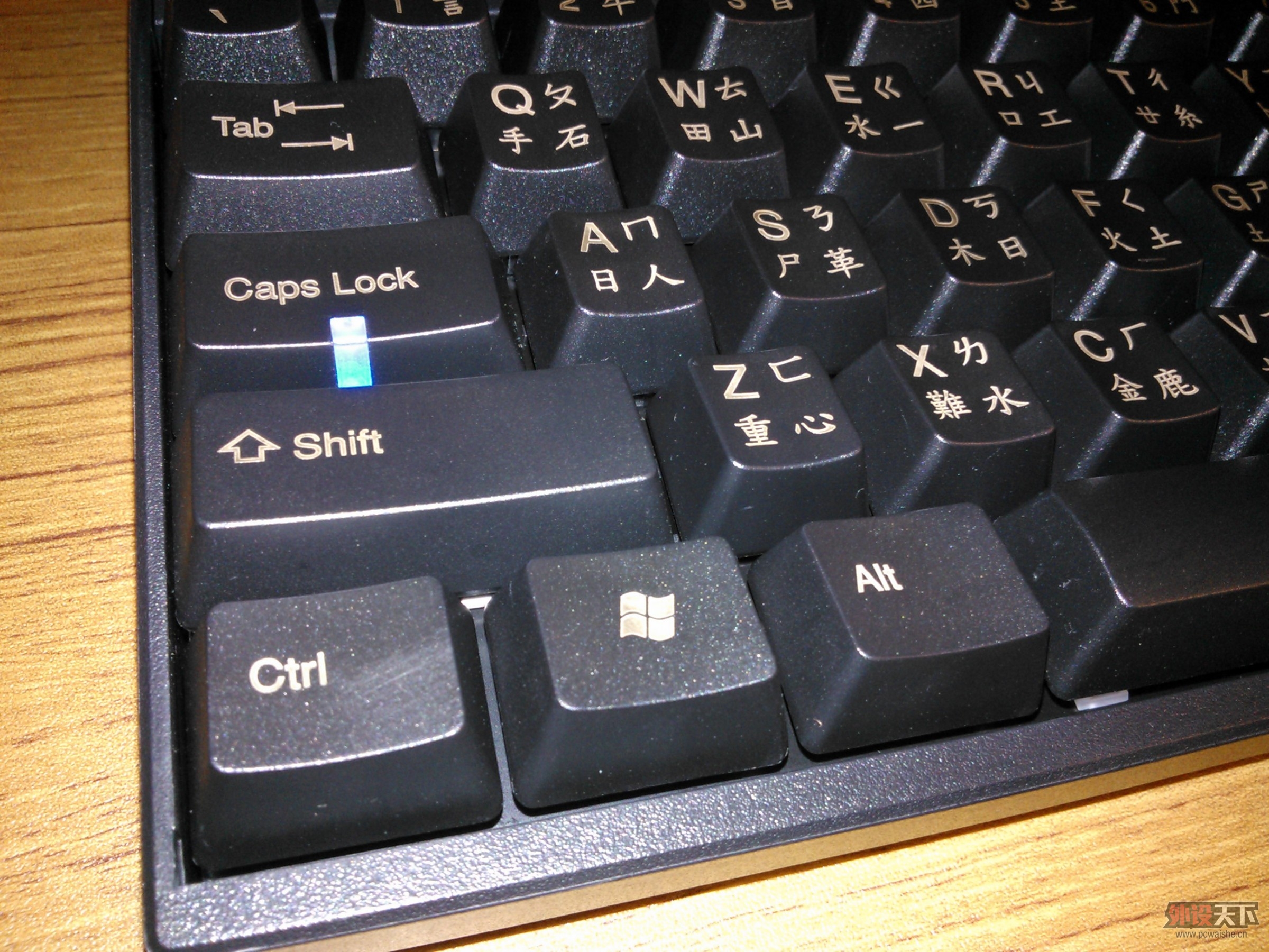�̓rλ������--DUCKY̨���G�S DK-1087N(�����)