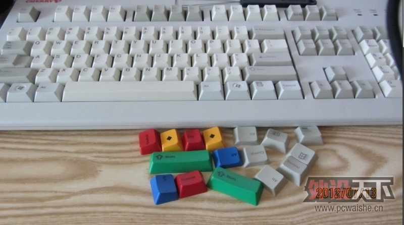 ����һ����ϲ������RGB+�Ұ׸��ŷ磡----3494�ױ�����~(һ).