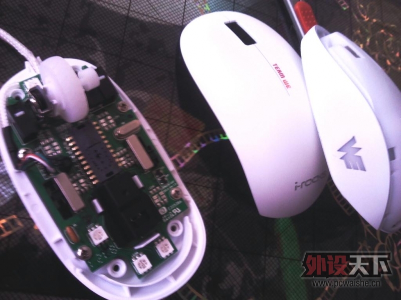 IM3-WE ����������, ��Ĥ ��