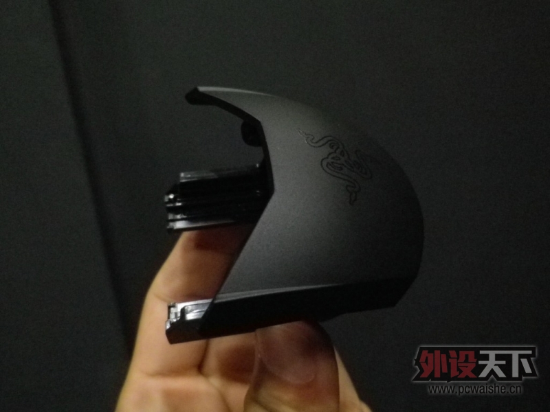 Razerȫ콢Ouroboros޲CJֳʵĸ룬ô