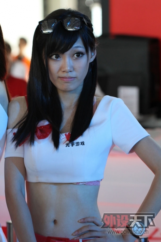 ChinaJoy2012 ��ֽ��Ϯ������~~~LZ��ʾ���Ժ��ᣬ���е㶶..������ҲΪ��������...