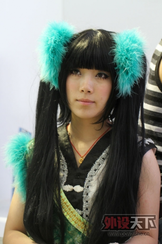 ChinaJoy2012 ��ֽ��Ϯ������~~~LZ��ʾ���Ժ��ᣬ���е㶶..������ҲΪ��������...