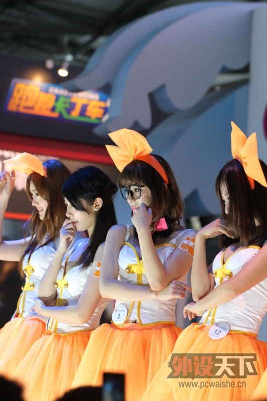 ChinaJoy2012 ��ֽ��Ϯ���ĵ���¥����ʾ�������һ��...