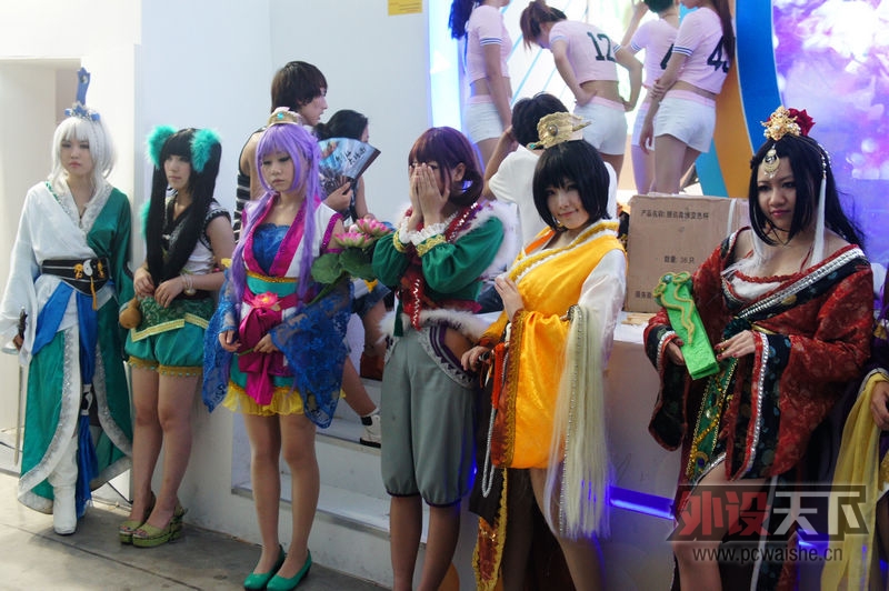 ChinaJoy2012 ��ֽ��Ϯ���ĵ���¥����ʾ�������һ��...