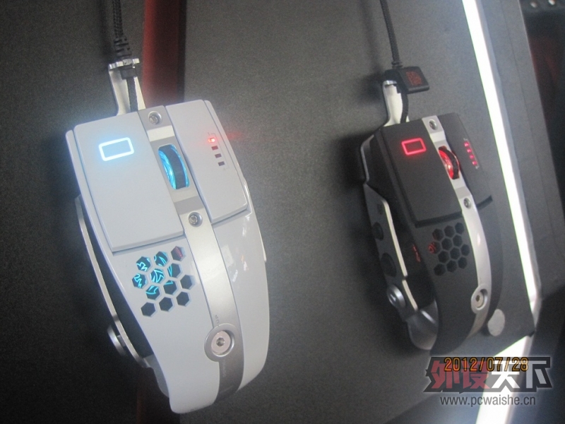 2012chinajoy����ƪ����ʧ����Razer��������TT