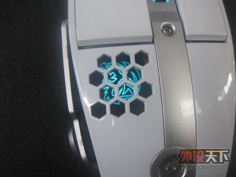 2012chinajoy����ƪ����ʧ����Razer��������TT