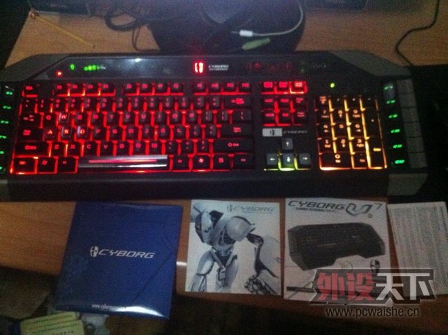 �Կ� �������õ����ѿ�saitek Cyborg V.5�ɱ�̱�����Ϸ����