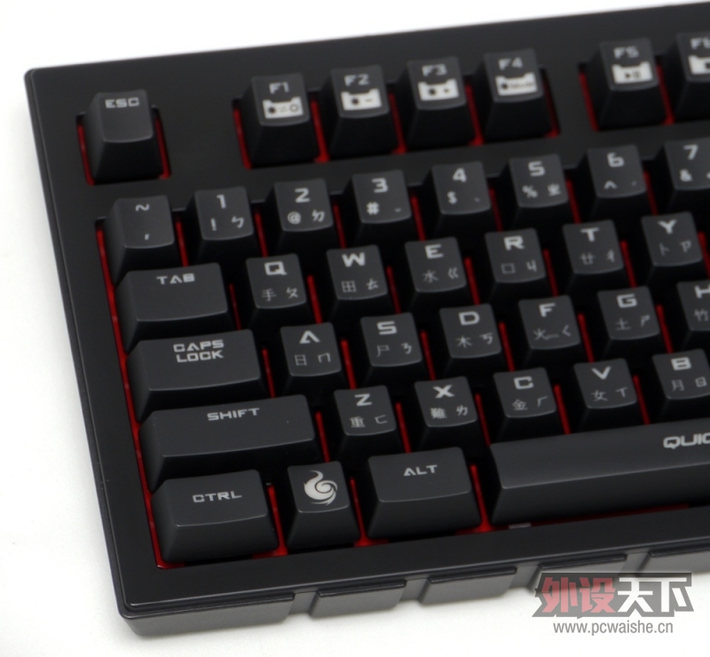 USB ȫ������ ���� CM Storm Quick Fire Pro ���ǹ