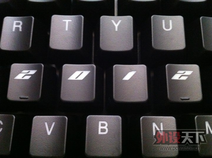 հ꣡ Ϲ ֣