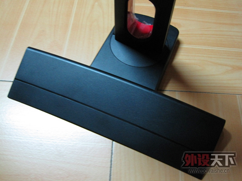 ������XL2420T��ʾ���������顿�羺֮����Ҳ��ϸ��֮�����������