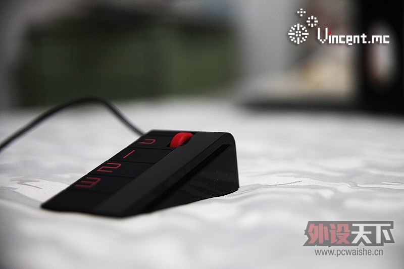 [�������]����ץ���ֶ�ҪӲ����BenQ XL2420T�羺��ʾ������ȫ����