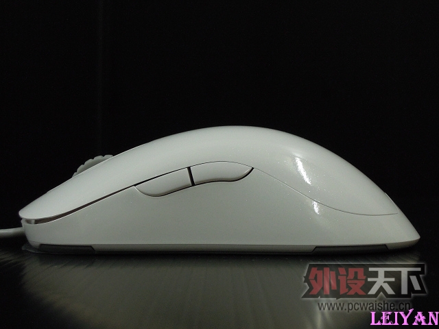 "������۸ı���ô�ļ�"ZOWIE AM-FG�����