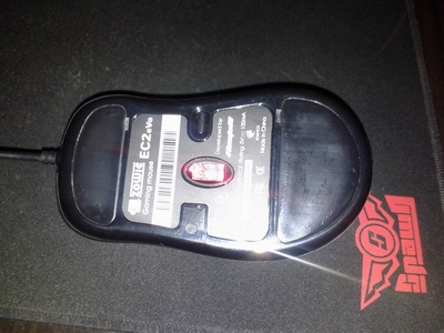 ֣�ݳ� 9��EC2 EVO ��ɫ��� 240����