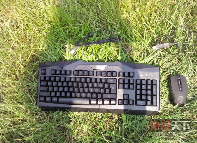 QQ��ͼ20120907222948.jpg