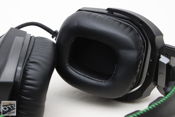 ��ת�ء�Razer Tiamat 7.1 �ρ���ħ �挍7.1���[����� �u�y