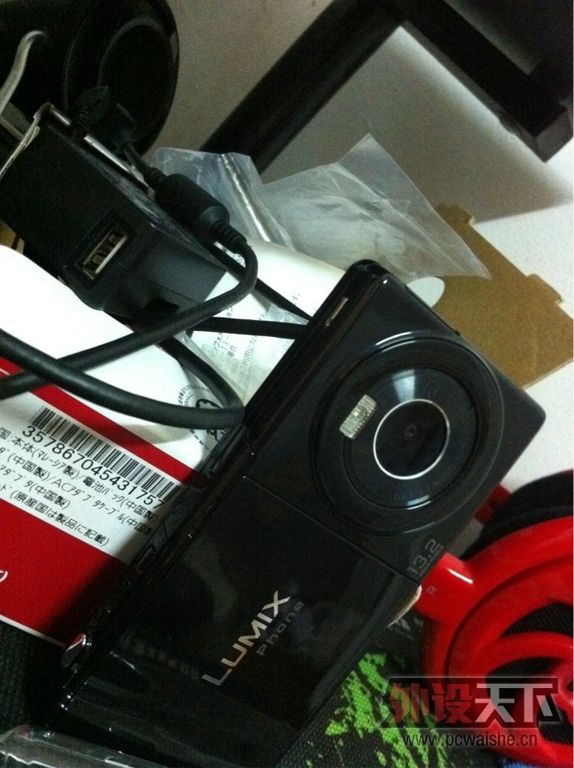 ���㶫������lumix phoneһ̨��9�£�2300��˳��