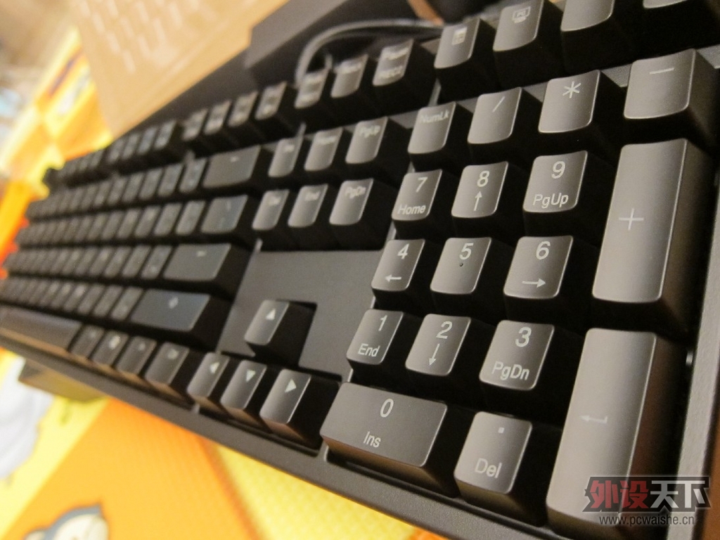 Ducky 9008 shining2 